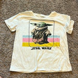 Women’s white Star Wars tee.